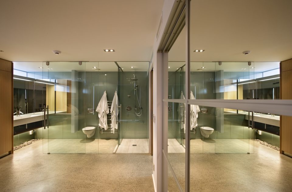 Lake House – Malcolm Taylor and Associates