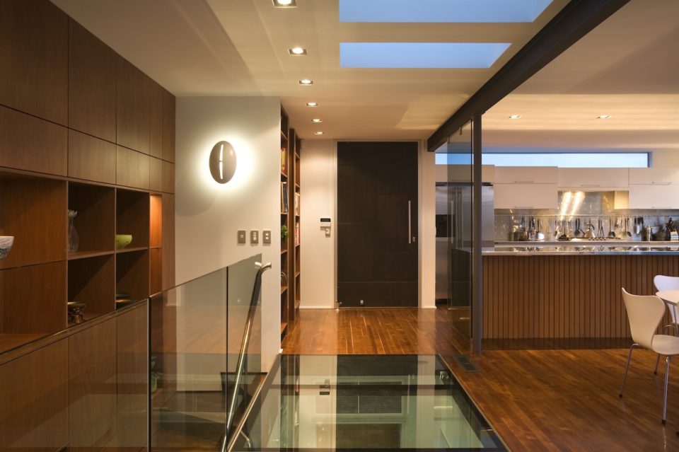 Lake House – Malcolm Taylor and Associates